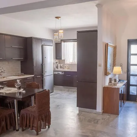 Elena's Apartment
